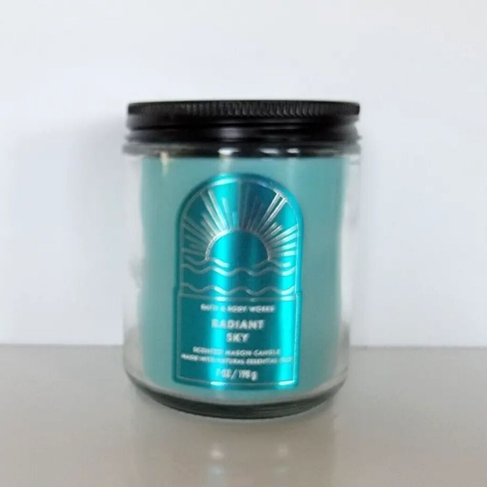 Bath & Body Works RADIANT SKY Single Wick Scented Jar Candle 7 oz